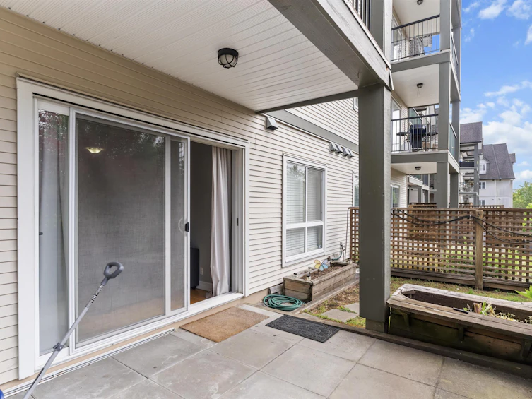 213-12083 92a Avenue, Surrey, BC, V3V 8C8 - 11