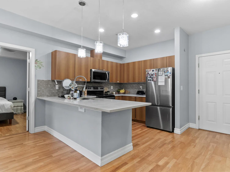213-12083 92a Avenue, Surrey, BC, V3V 8C8 - 4