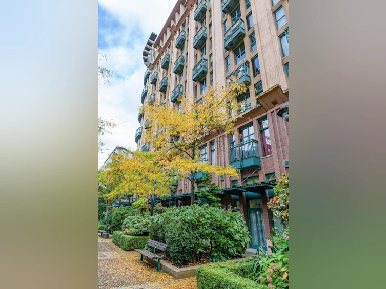 208-22 East Cordova Street, Vancouver, BC, V6A 4G8 - 3