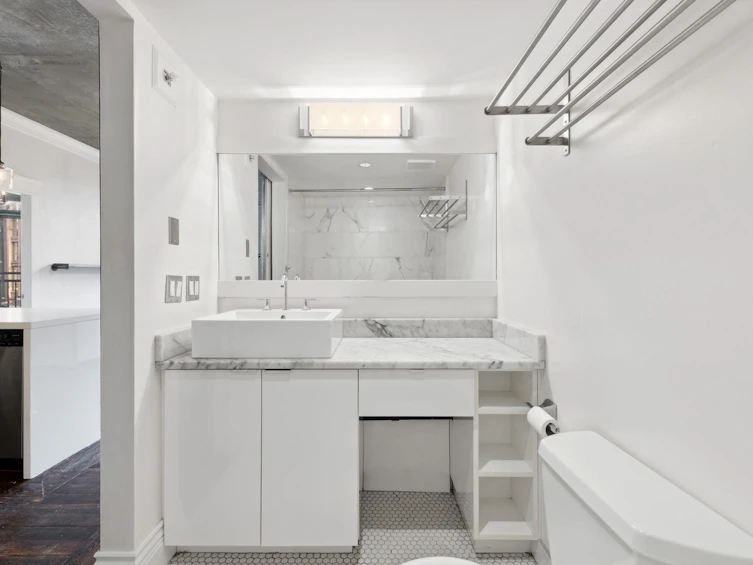 208-22 East Cordova Street, Vancouver, BC, V6A 4G8 - 23