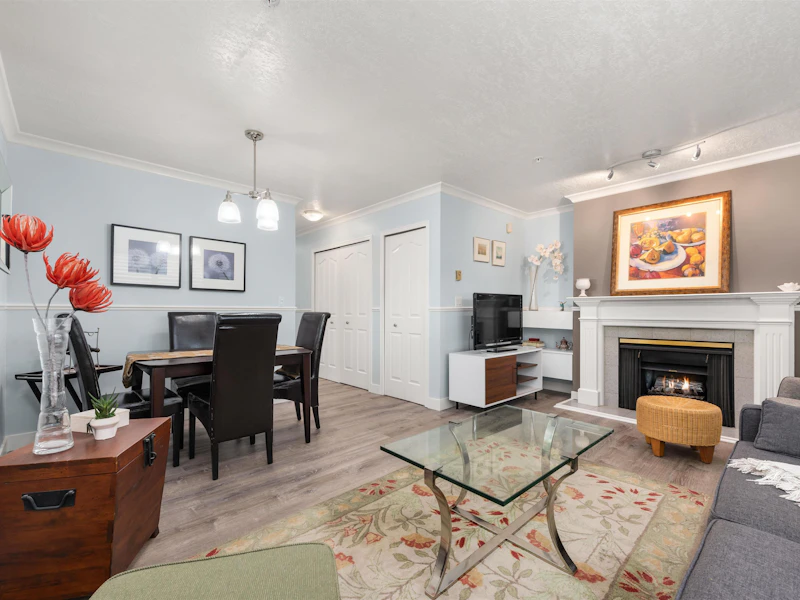 110 - 725 W 7th Avenue, Vancouver BC V5Z 1B9