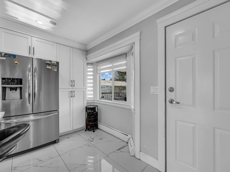 12376 100 Avenue, Surrey, BC, V3V 2X3 - 11