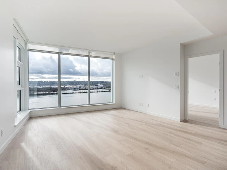 808-660 Quayside Drive, New Westminster, BC, V3M 0P1 - 3