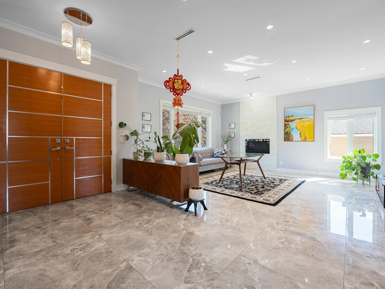 6960 Bryant Court, Burnaby, BC, V5E 1S9 - 6