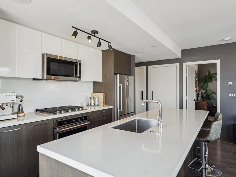 615-384 E 1st Avenue, Vancouver, BC, V5T 0G5 - 7