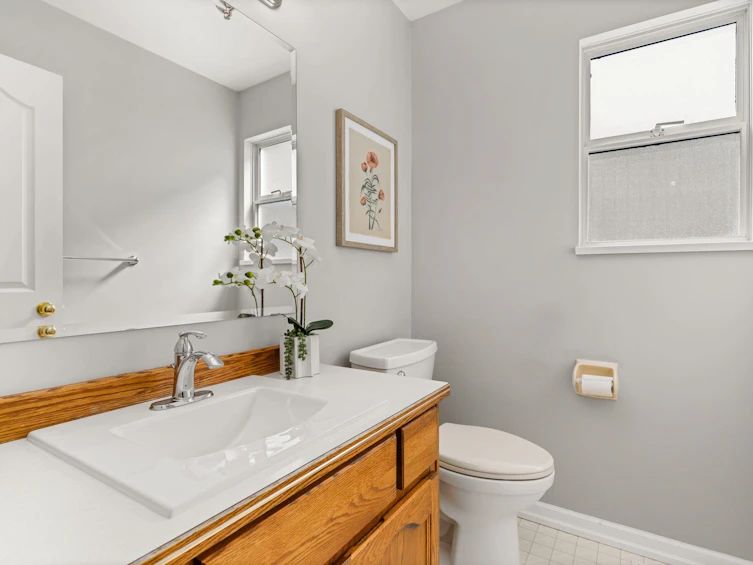 18687 56a Avenue, Surrey, BC, V3S 7Y2 - 35