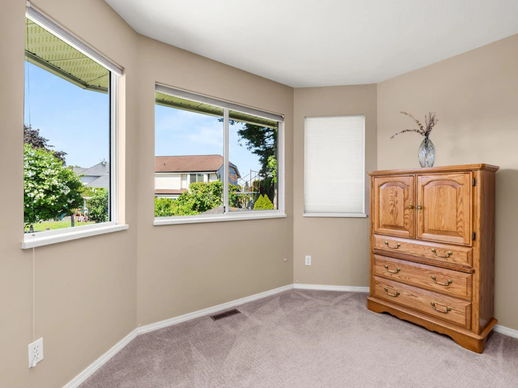 18687 56a Avenue, Surrey, BC, V3S 7Y2 - 33