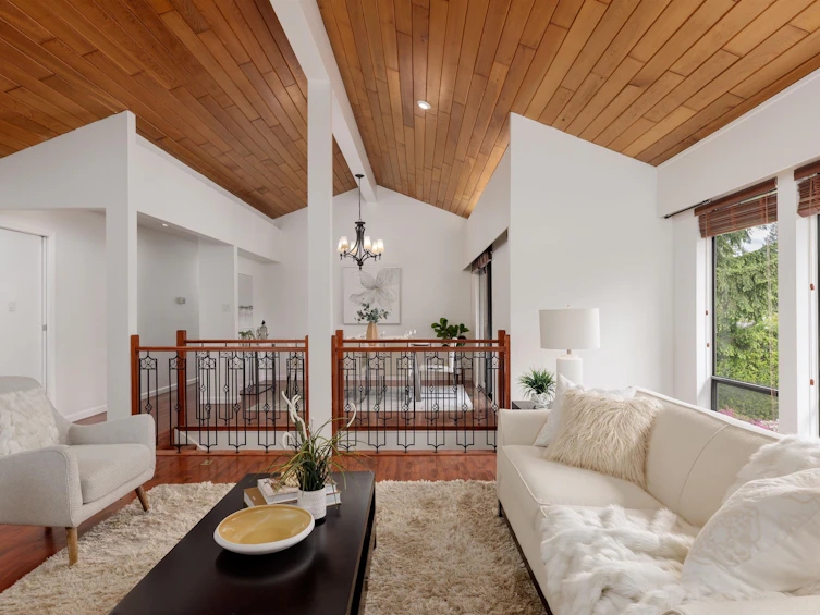 548 E Braemar Road, North Vancouver, BC, V7N 1R3 - 4