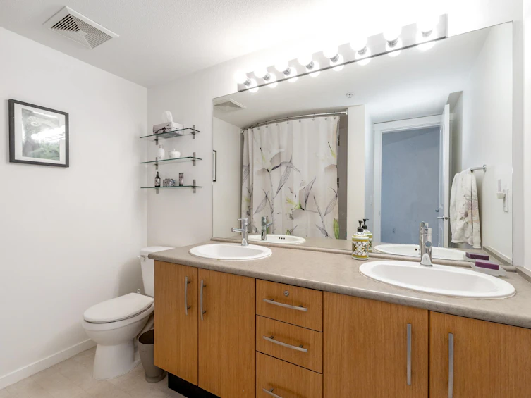 209-300 Klahanie Drive, Port Moody, BC, V3H 5K8 - 12
