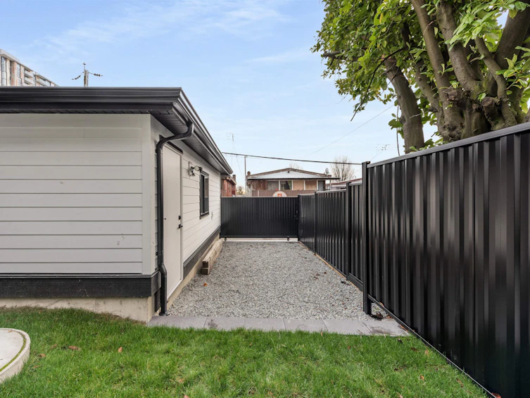 670 E 64 Avenue, Vancouver, BC, V5X 2N2 - 36