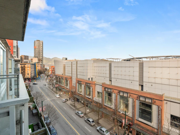 610-555 Abbott Street, Vancouver, BC, V6B 6B8 - 17