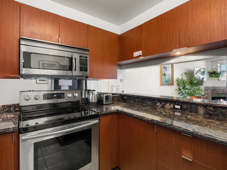 610-555 Abbott Street, Vancouver, BC, V6B 6B8 - 8