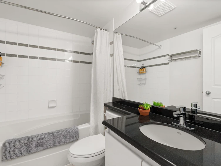 610-555 Abbott Street, Vancouver, BC, V6B 6B8 - 14