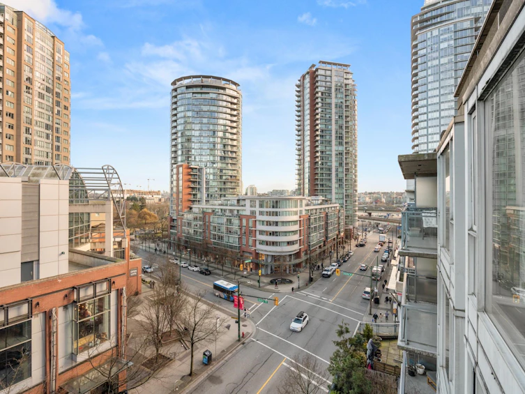 610-555 Abbott Street, Vancouver, BC, V6B 6B8 - 18
