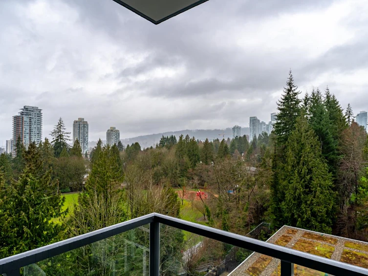 902-585 Austin Avenue, Coquitlam, BC, V3K 0G6 - 31