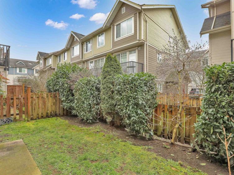 87-15399 Guildford Drive Drive, Surrey, BC, V3R 7C6 - 24