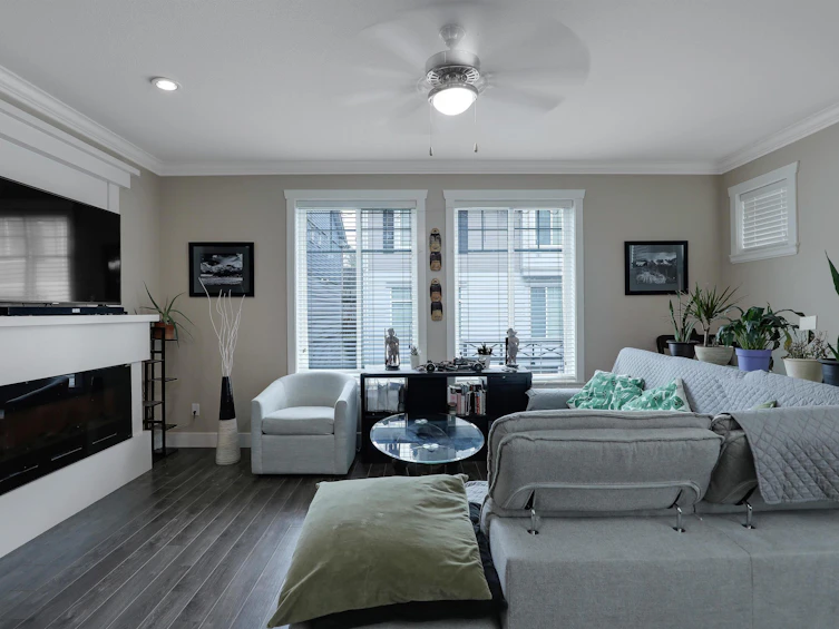 87-15399 Guildford Drive Drive, Surrey, BC, V3R 7C6 - 3