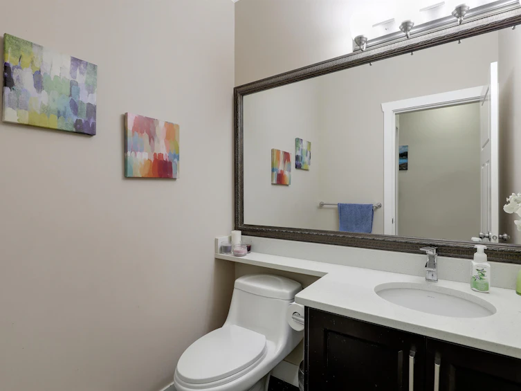 87-15399 Guildford Drive Drive, Surrey, BC, V3R 7C6 - 9