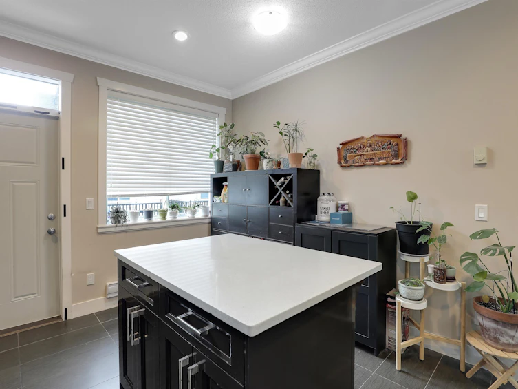 87-15399 Guildford Drive Drive, Surrey, BC, V3R 7C6 - 14