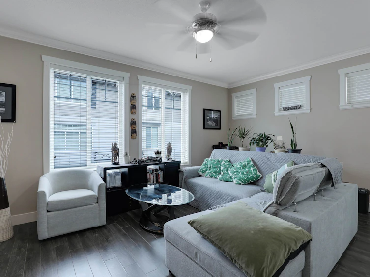 87-15399 Guildford Drive Drive, Surrey, BC, V3R 7C6 - 4