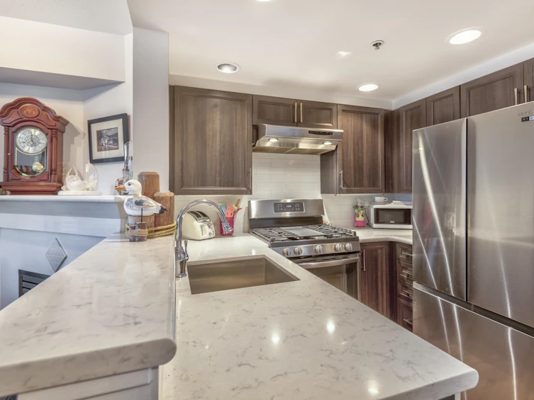 2308 Heather Street, Vancouver, BC, V5Z 4R6 - 14