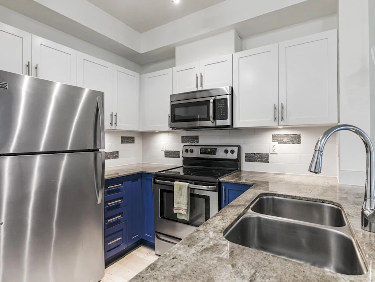 103-13468 King George Boulevard, Surrey, BC, V3T 0H5 - 11