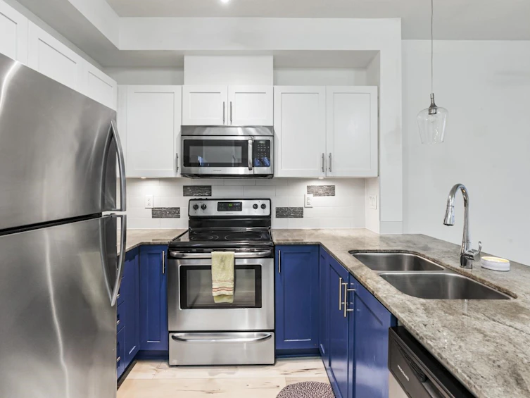 103-13468 King George Boulevard, Surrey, BC, V3T 0H5 - 10