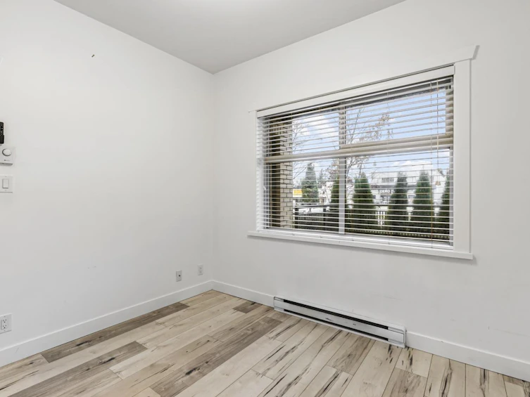 103-13468 King George Boulevard, Surrey, BC, V3T 0H5 - 19