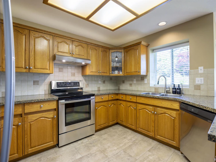 4552 217a Street, Langley, BC, V3A 9B9 - 10