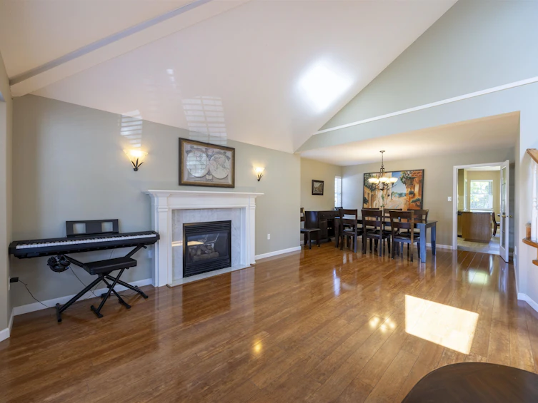 4552 217a Street, Langley, BC, V3A 9B9 - 5