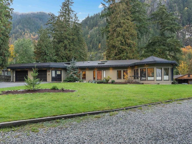63565 Gagnon Place, Hope, BC, V0X 1L2