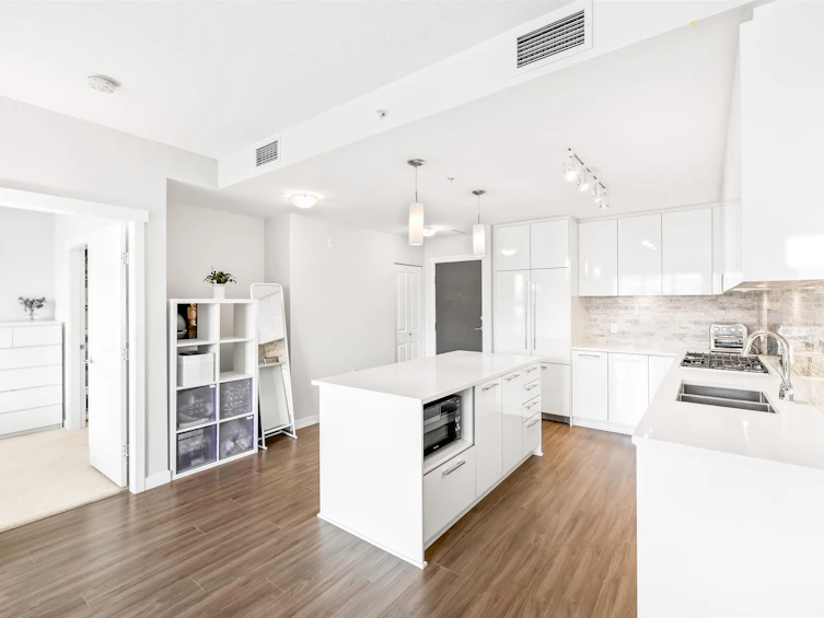 413-9500 Tomicki Avenue, Richmond, BC, V6R 0R9 - 4