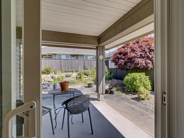 6258 Kevins Road, Sechelt, BC, V7Z 0V2 - 14