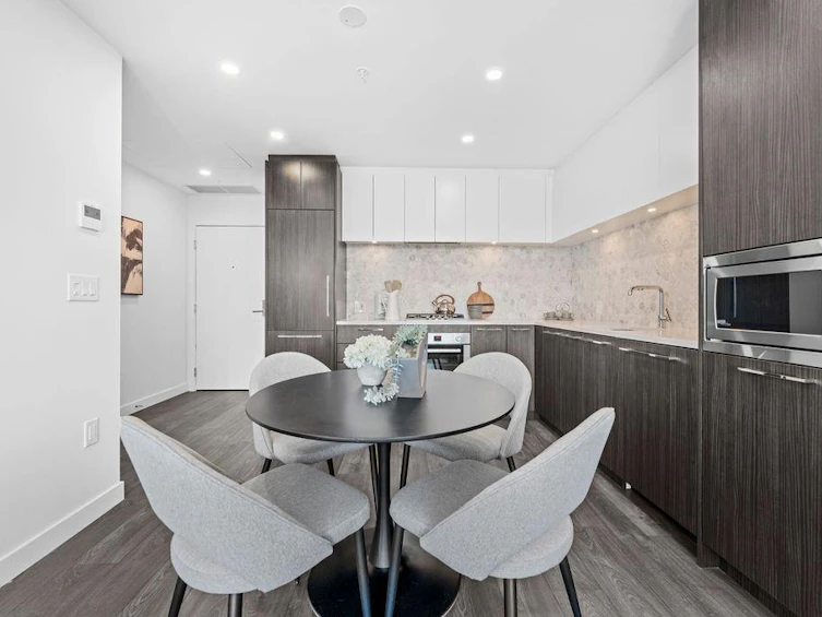 2505-2425 Alpha Avenue, Burnaby, BC, V5C 0N6 - 9