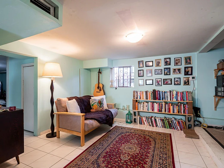 3336 E Georgia Street, Vancouver, BC, V5K 2L4 - 20