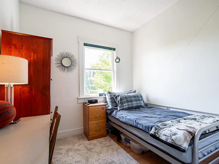 3336 E Georgia Street, Vancouver, BC, V5K 2L4 - 16