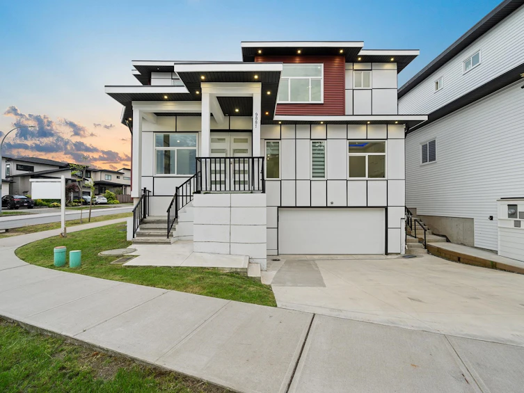 9881 Huckleberry Drive, Surrey, BC, V4N 6T4