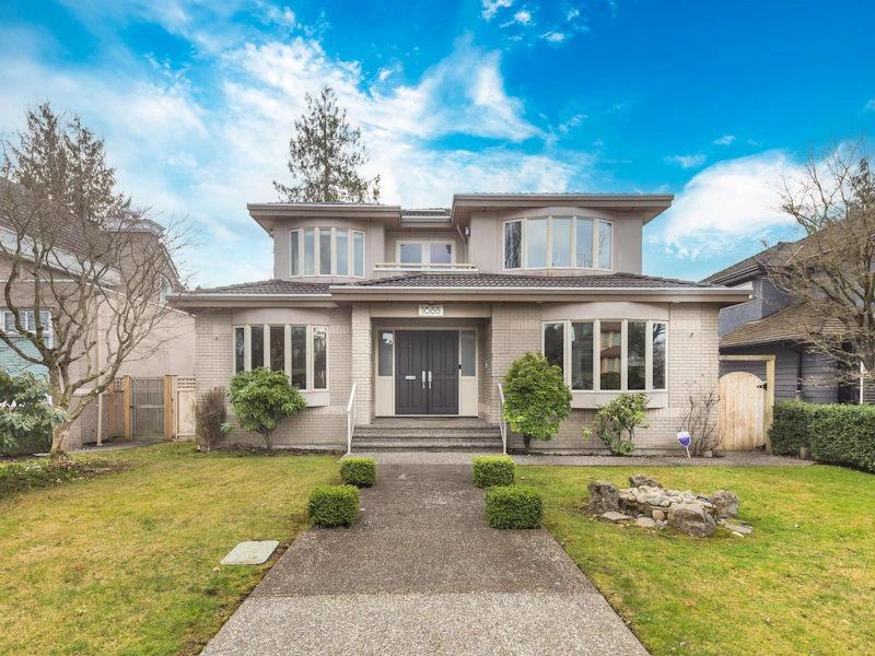 1688 W 61st Avenue, Vancouver BC V6P 2C3
