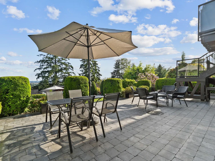 4208 Southwood Street, Burnaby, BC, V5J 2E9 - 8