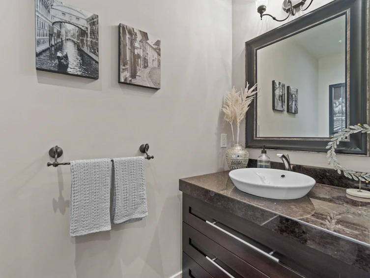 4208 Southwood Street, Burnaby, BC, V5J 2E9 - 18