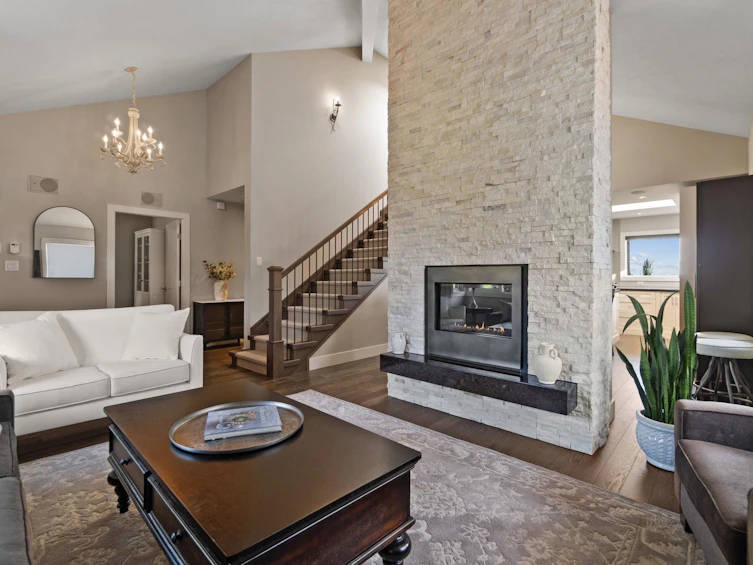 4208 Southwood Street, Burnaby, BC, V5J 2E9 - 3