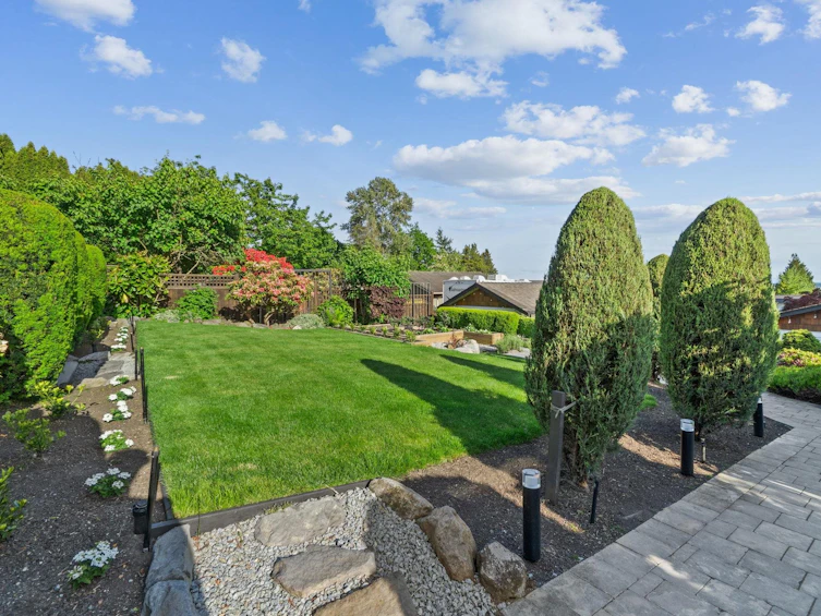4208 Southwood Street, Burnaby, BC, V5J 2E9 - 34