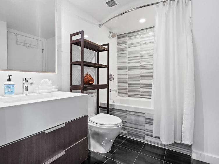 501-110 Switchmen Street, Vancouver, BC, V6A 0C6 - 28