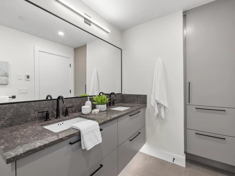 210-20416 Park Avenue, Langley, BC, V3A 0N2 - 17