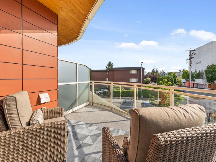 210-20416 Park Avenue, Langley, BC, V3A 0N2 - 25