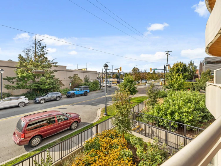 210-20416 Park Avenue, Langley, BC, V3A 0N2 - 24