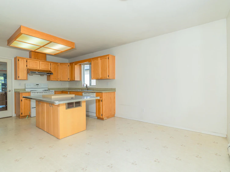 8058 163a Street, Surrey, BC, V4N 0J6 - 9
