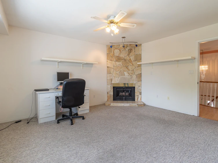 8058 163a Street, Surrey, BC, V4N 0J6 - 17