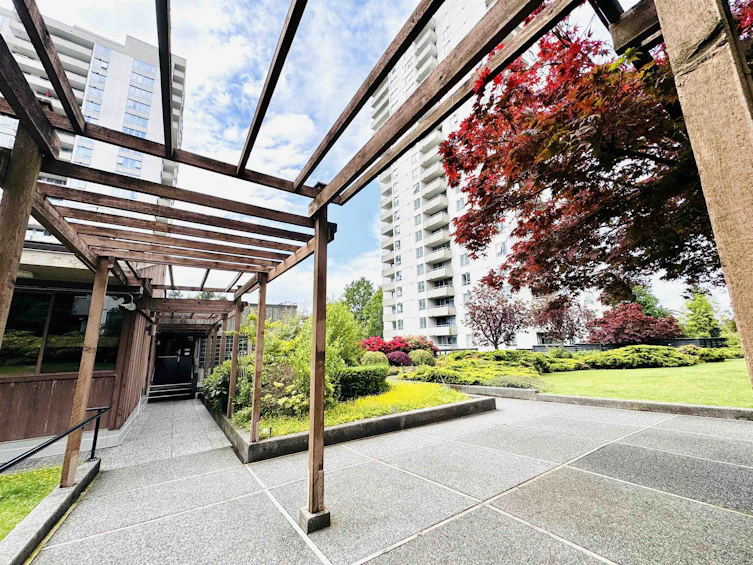 1802-5645 Barker Avenue, Burnaby, BC, V5H 3Z5 - 16