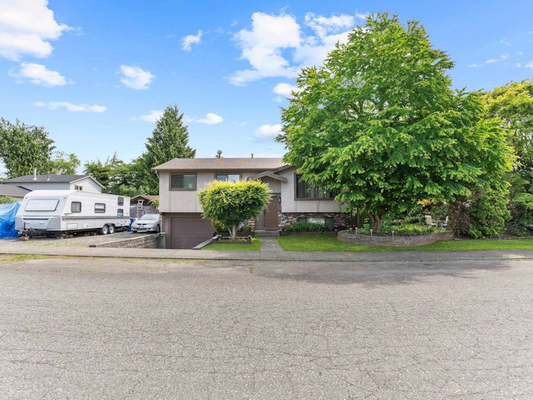 3504 Mierau Court, Abbotsford, BC, V2S 6H2 - 34